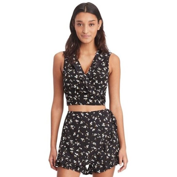 Tommy Jeans Women's Floral-Print Cropped Ruffled Top BLACK Size XS MSRP $70 - Picture 1 of 4
